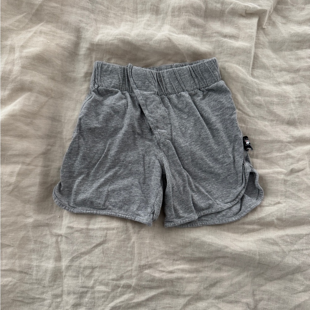 nununu Girls Sweat Shorts Size 2-3 Years Old